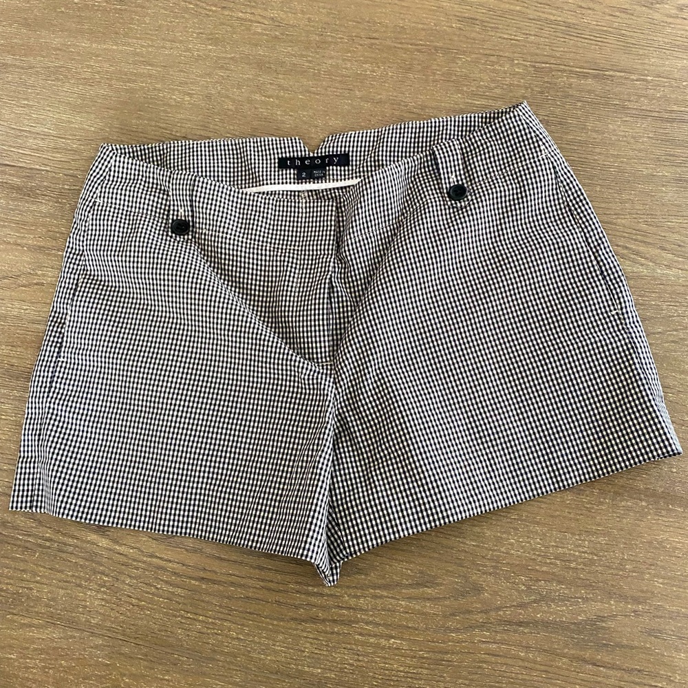 Theory Shorts Small Black and White Gingham pattern. Size 2